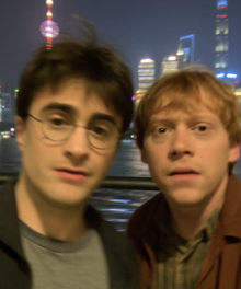 Ideal Photo - Photo with Your Idols